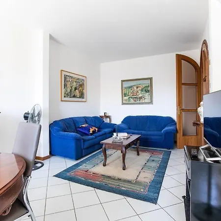 Appartement Viareggio Beach Apartment