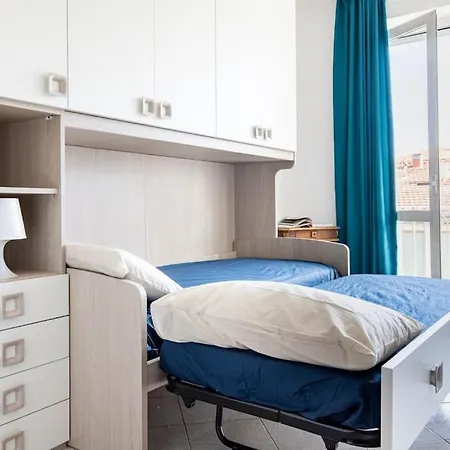 Viareggio Beach Apartment Appartamento